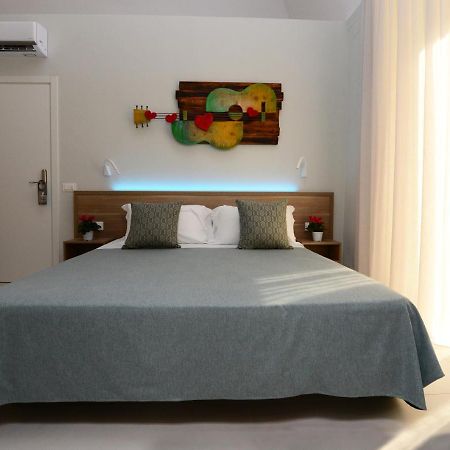Dimora Del Cuore Guest House In Centro Vieste Eksteriør billede